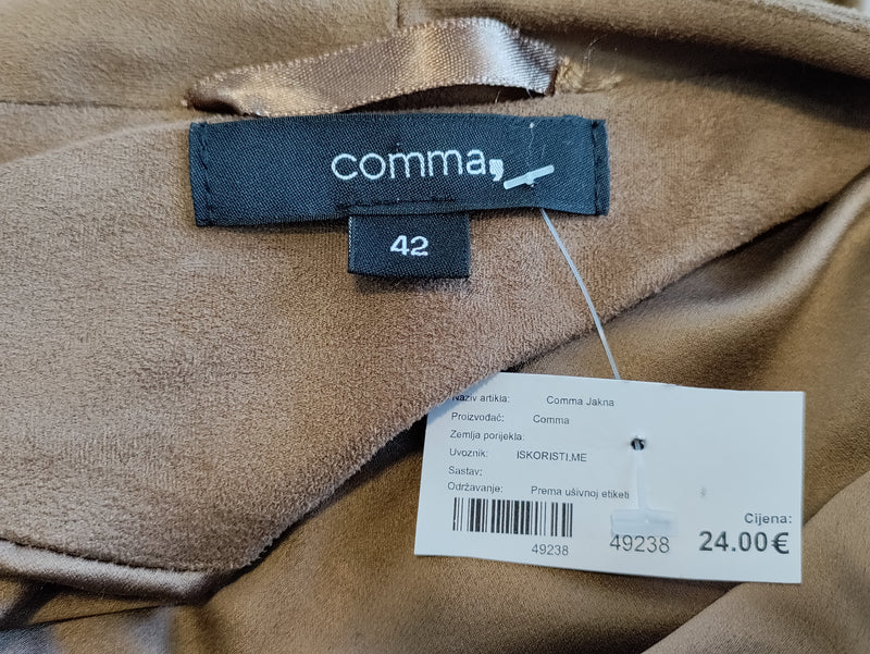 Comma Mantil