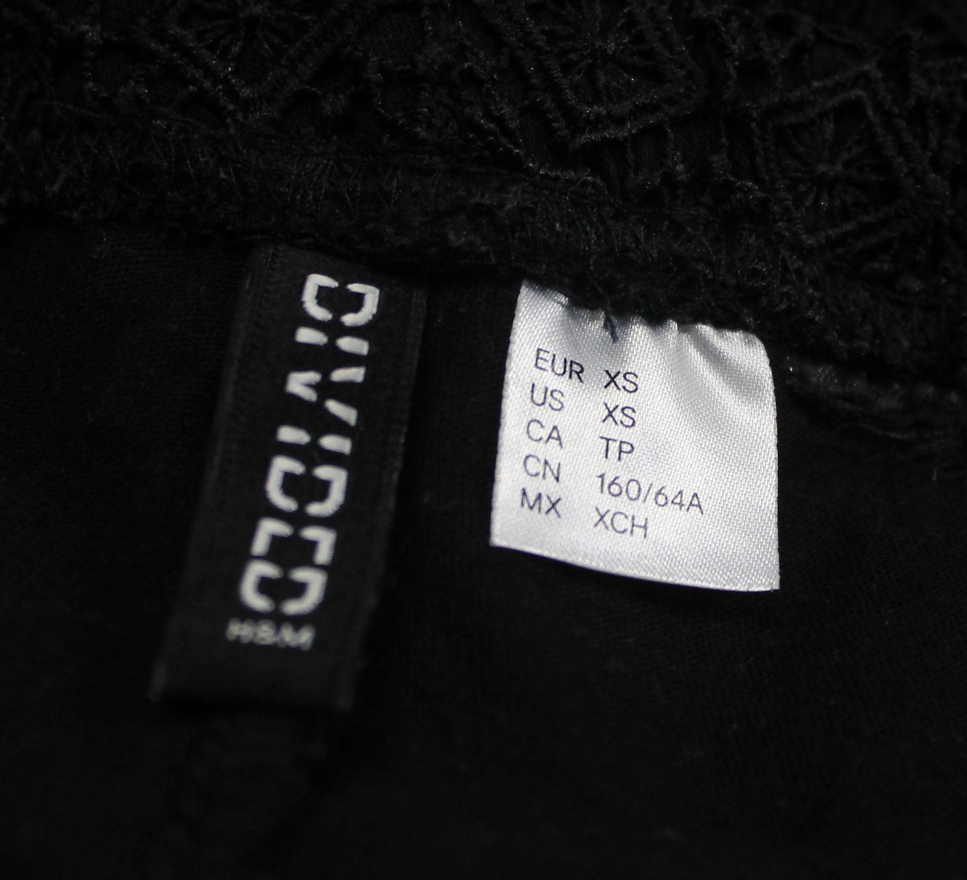 H&M Šorts - ISKORISTI.ME